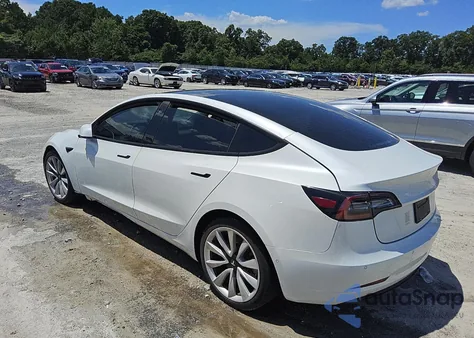 2021 Tesla Model 3 из США, поврежденный, VIN 5YJ3E1EA5MF851952